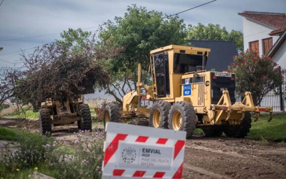 Continúa los trabajos en las calles del barrio Bosque Grande