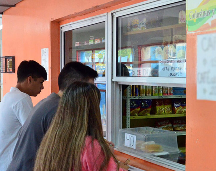Pedido para la apertura de buffets y kioscos en escuelas