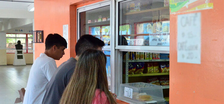 Pedido para la apertura de buffets y kioscos en escuelas