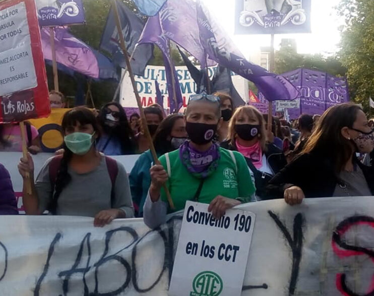 Se replicó en mar del plata la marcha contra los femicidios y por la igualdad laboral