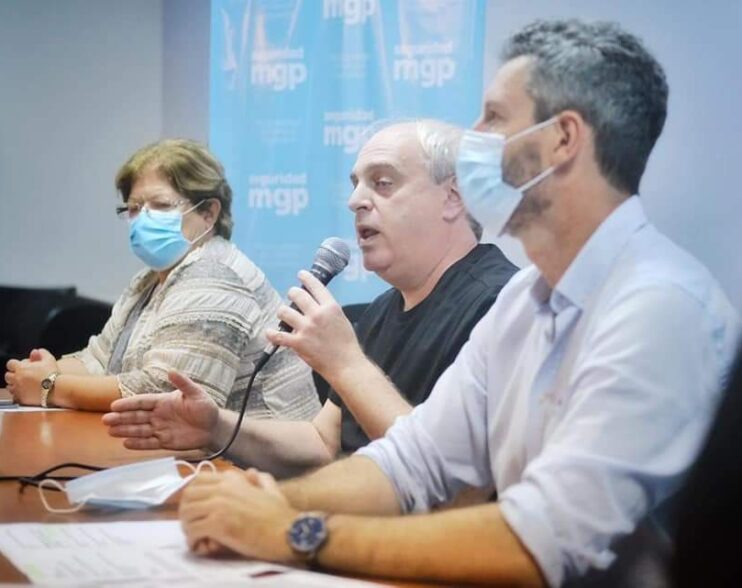 LOS FUNCIONARIOS DE MONTENEGRO AFIRMARON QUE NO LOS SORPRENDIO EL CAMBIO DE FASE