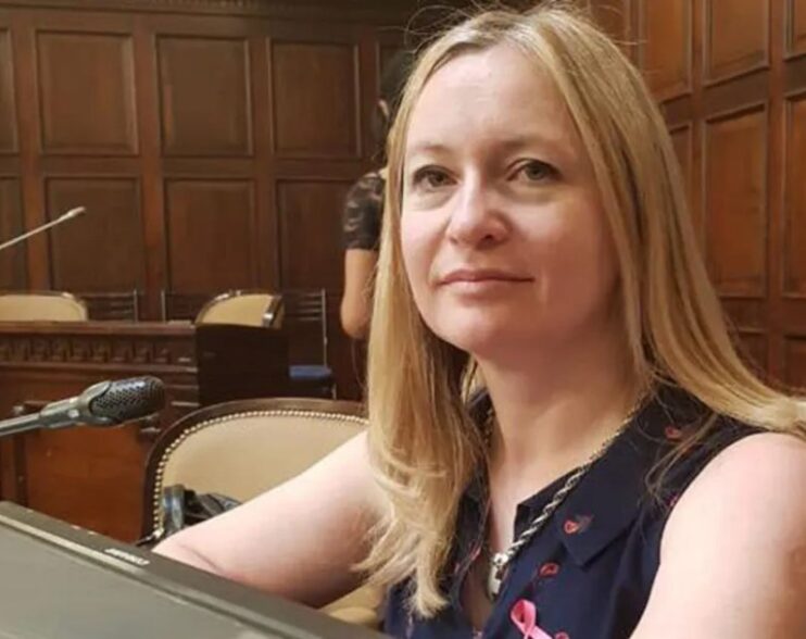 Diputada que deseó que Cristina tenga COVID anunció que se contagió