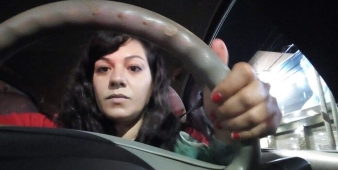 Uber intima a una mujer por crear “Ubre”, una remisería para damas