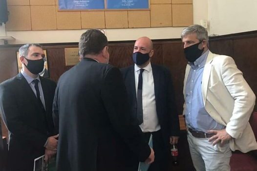 TRAS EL “VOTO NEGATIVO”, GIRI SALIÓ A PEDIR LA CABEZA DE CARRANCIO