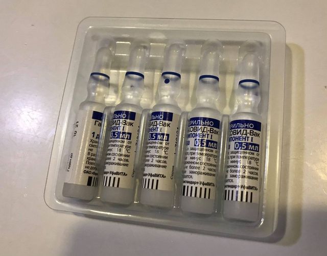 Llegaron más de 17 mil dosis de Sputnik V y Sinopharm a General Pueyrredón