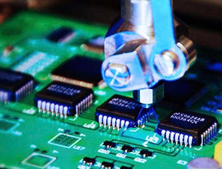 Leve mejora de industria electrónica con buenas perspectivas para los próximos meses
