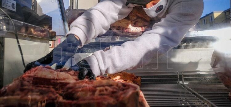 El Gobierno suspendió por 30 días las exportaciones de carne vacuna