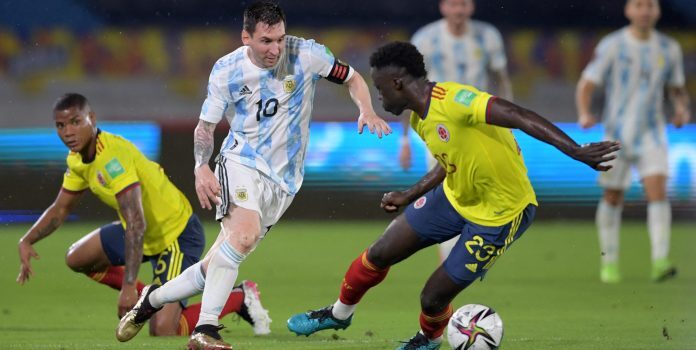 Scaloni: “Nos volvemos con un punto cuando merecíamos los tres”