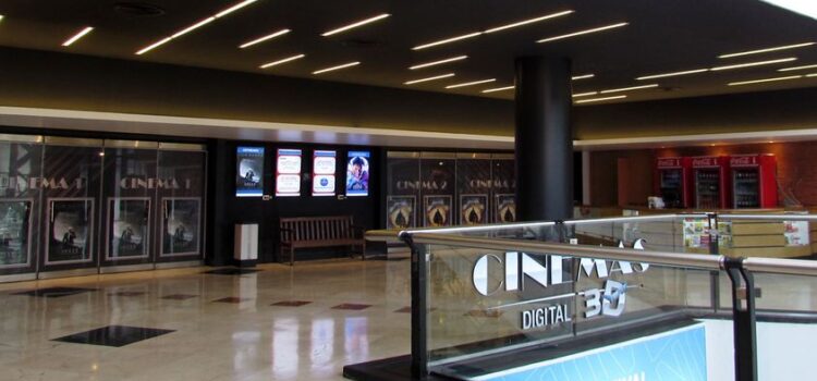 Este sábado habrá cine en el Shopping Los Gallegos