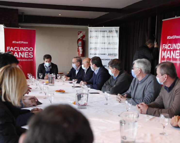 Fuerte apoyo de intendentes de la quinta sección a Facundo Manes