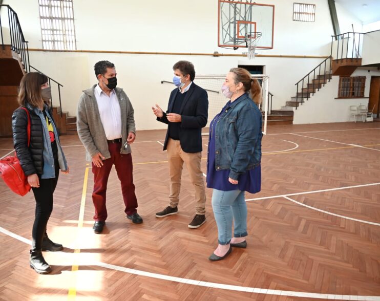 Recorrida de las obras en la EEST N3 que financia la provincia
