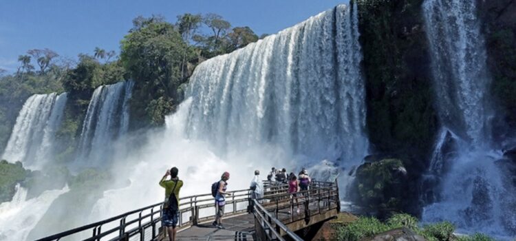 El éxito de PreViaje II: más de un millón y medio de turistas ya usaron el beneficio