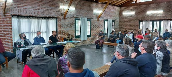 CONCEJALES OFICIALISTAS PEGARON EL FALTAZO