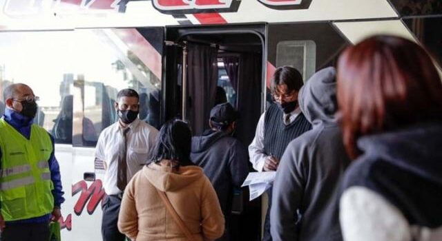 Se implementará el pase sanitario en el transporte en la provincia de Buenos Aires