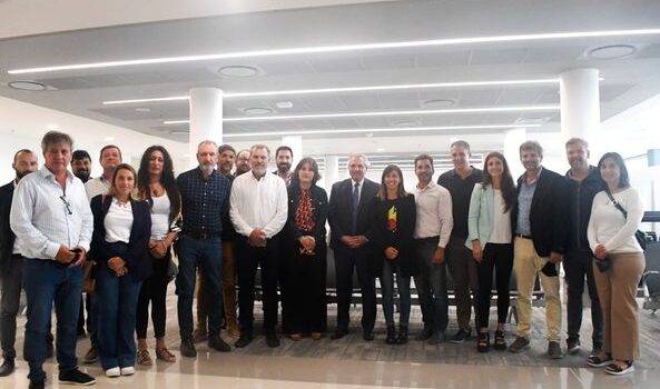 Una foto que calienta la interna del peronismo local
