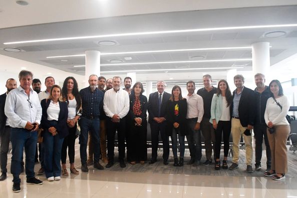 Una foto que calienta la interna del peronismo local