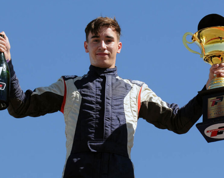TURISMO PISTA C1: SANTIAGO LEGUIZAMON SE QUEDÓ CON TODO