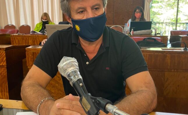 “ El estadio Minella está abandonado, sin que nadie controle nada”, afirmó el concejal “Chucho” Páez