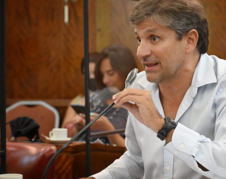 Cuestionan que el arreglo del Minella no sea prioridad para Montenegro
