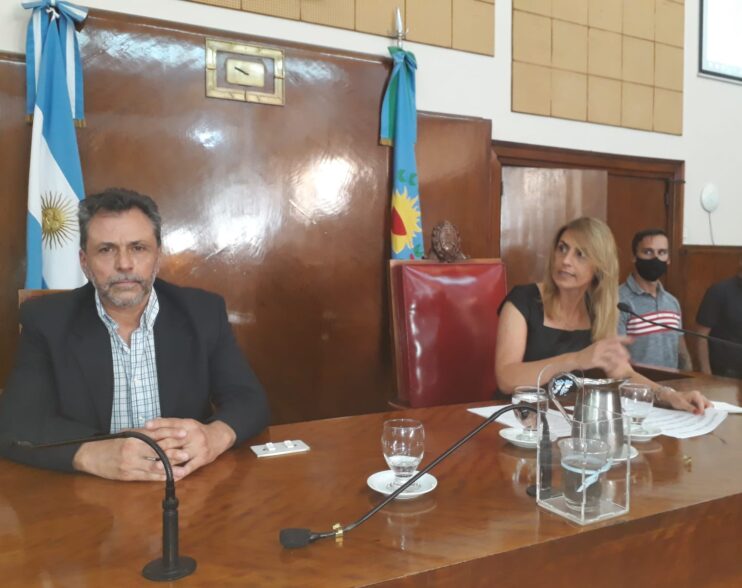 Con la abstención del FDT y Crear Juntos, Sánchez Herrero seguirá al frente del HCD