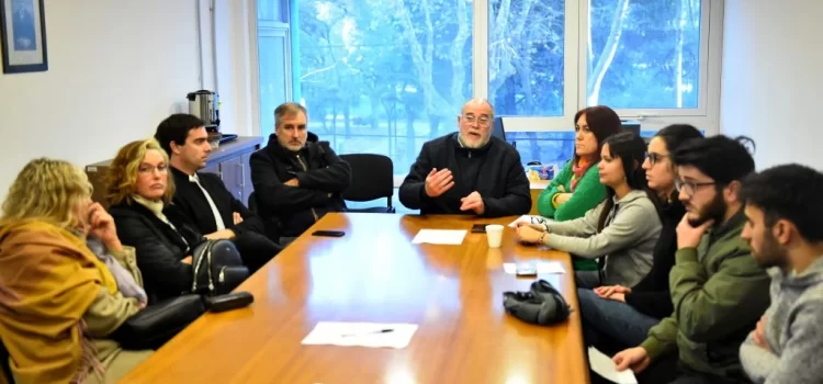 Por falta de calefacción, más de 3 mil estudiantes de Derecho vuelven a la virtualidad