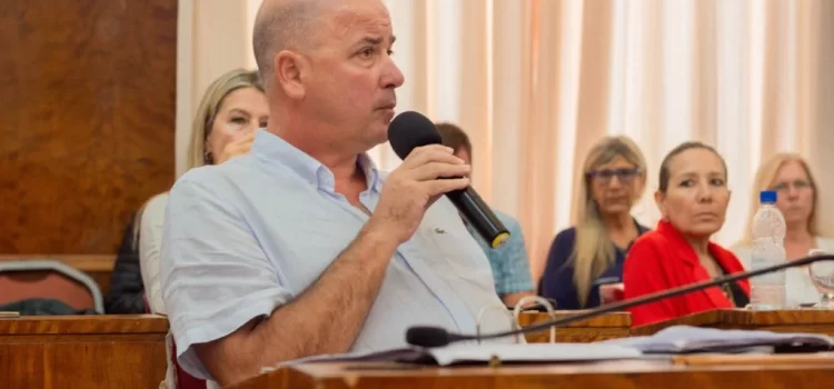 TACCONE : LES VOTAMOS EL PRESUPUESTO Y NOS ESTAFARON.