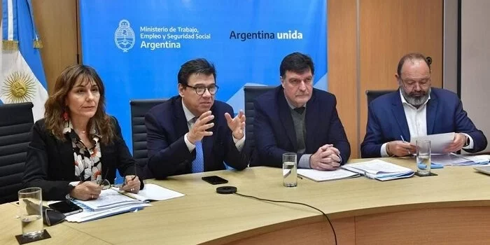 SUBIO EL SALARIO MINIMO