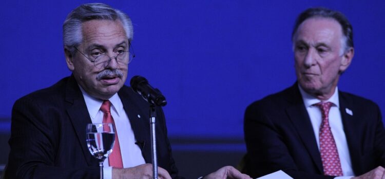 Alberto Fernández: “No son ellos o nosotros, somos todos y todas