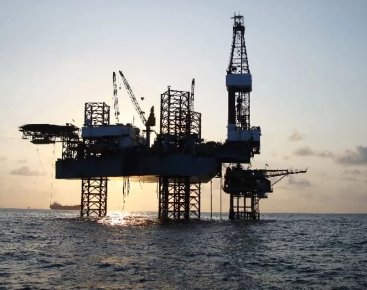El fiscal avaló el informe ambiental del gobierno y dictaminó a favor de la exploración petrolera