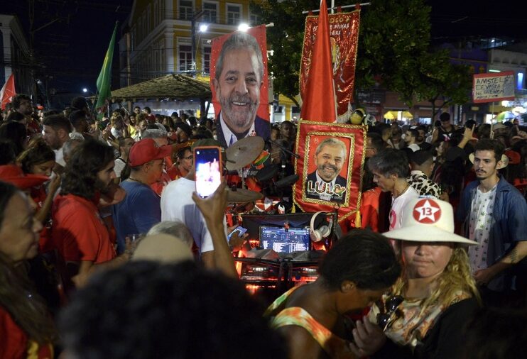 Lula ganó por más de 5 puntos e irá a segunda vuelta con Bolsonaro