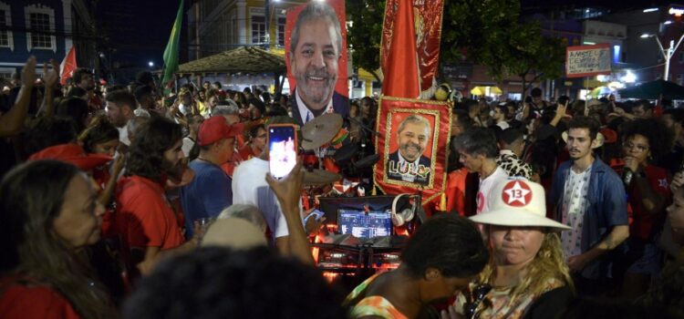 Lula ganó por más de 5 puntos e irá a segunda vuelta con Bolsonaro