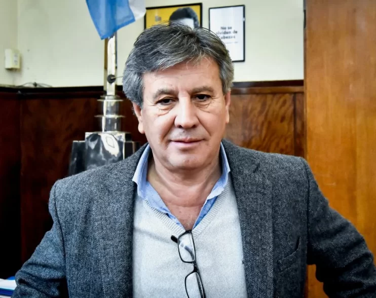 Tres funcionarios de Montenegro integran el grupo que bloqueó el acceso al Casino Central”, afirmó el titular de AMS, Roberto Páez