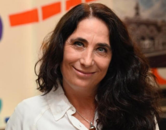 Valeria Crespo:”Hacen campaña victimizándose”